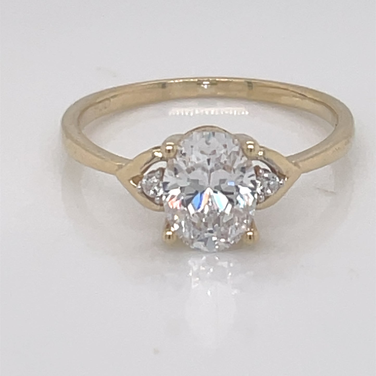 9ct Gold Classic Oval CZ Solitaire Ring GRZ360