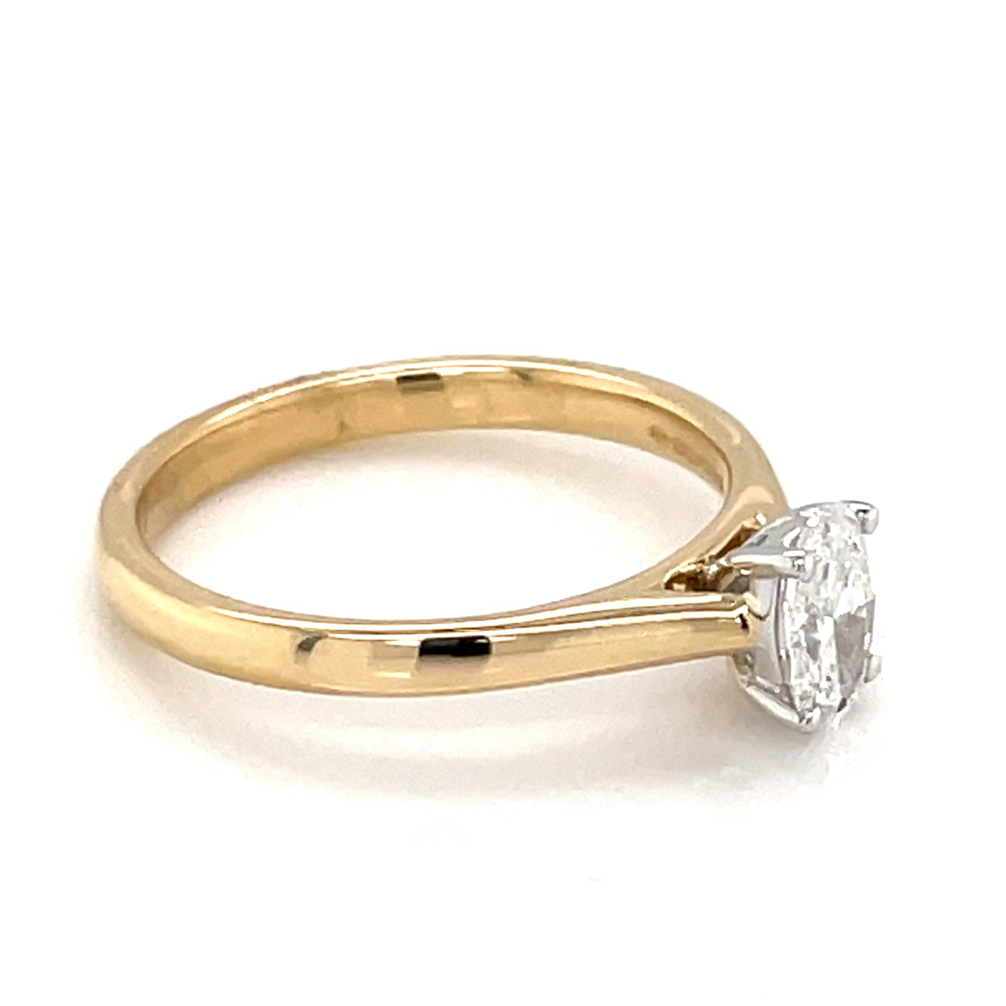 18ct Yellow Gold Lab Grown 0.50ct Oval Diamond Ring Z237