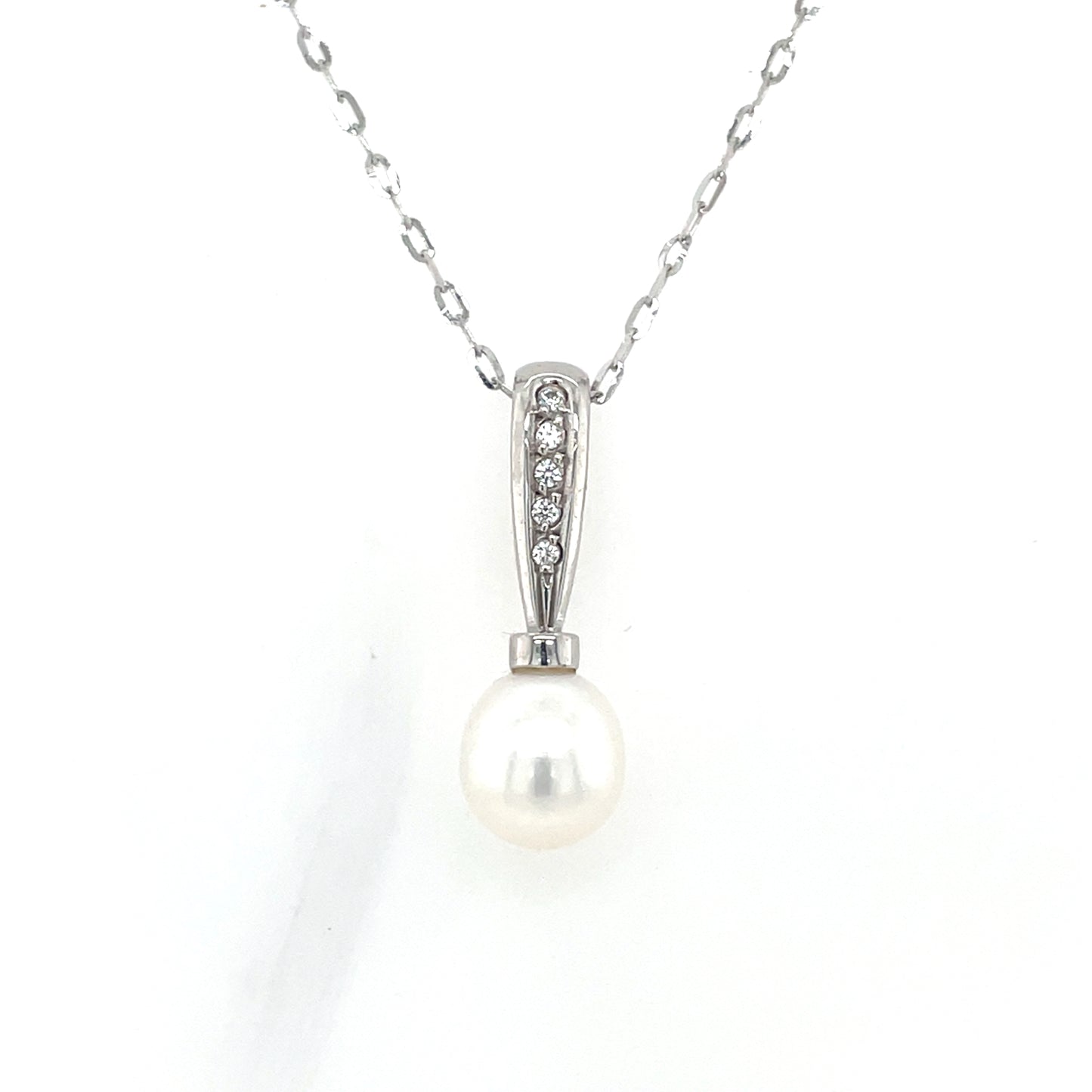 9ct White Gold CZ & Freshwater Pearl Pendant GPX140