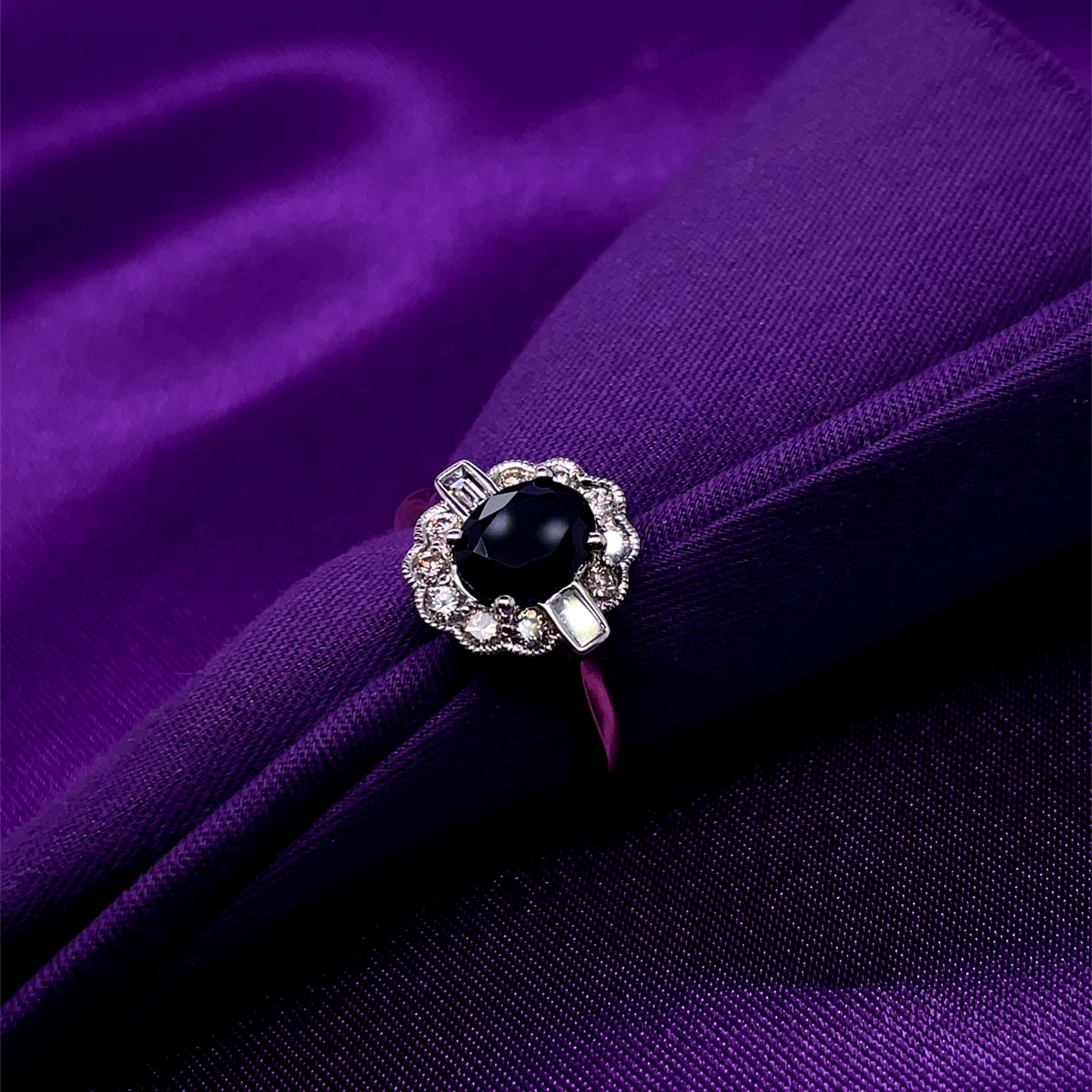 9ct Gold Sapphire & Diamond 0.50ct Vintage Lace Ring GRS234