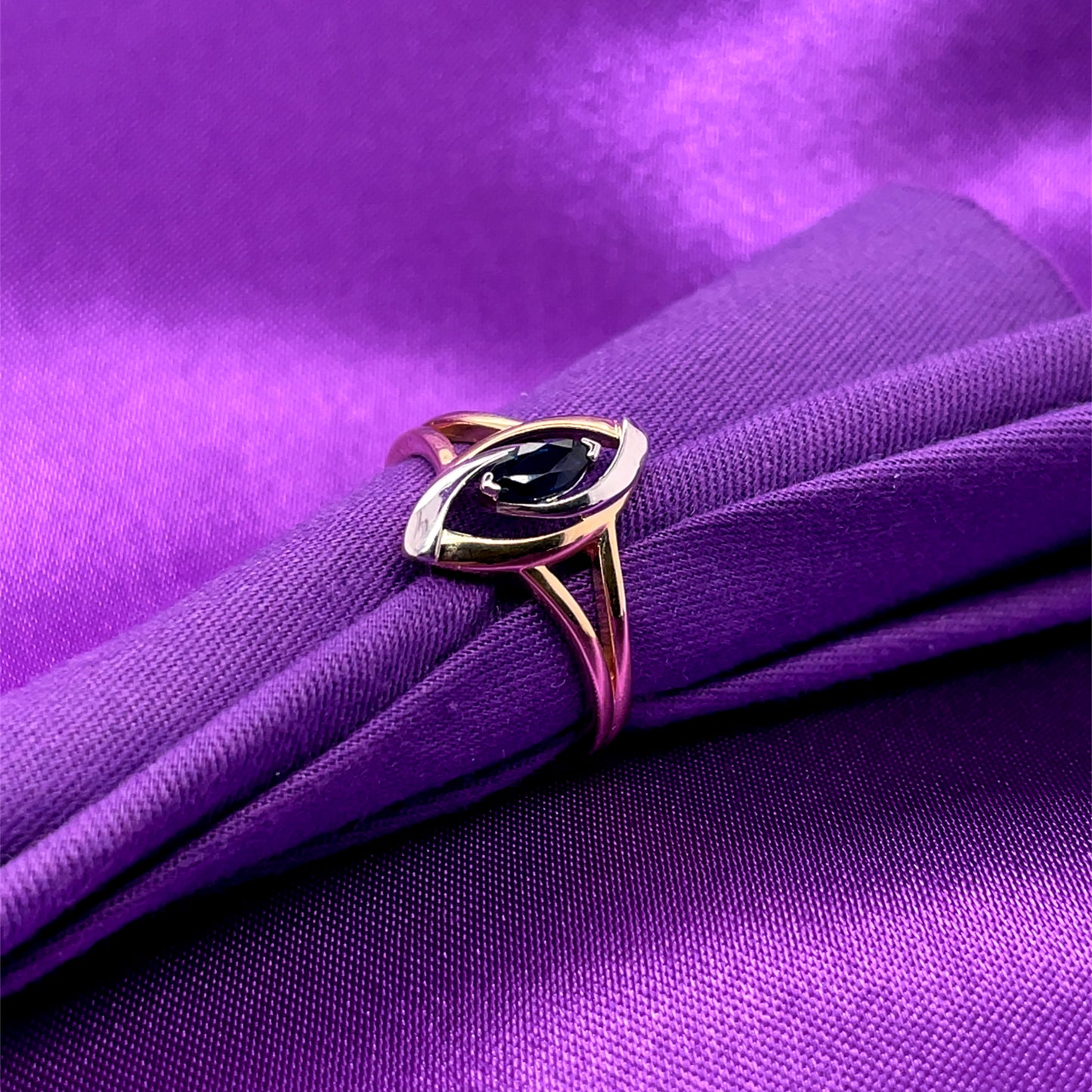 9ct Gold Sapphire Two-tone Ring GRS275