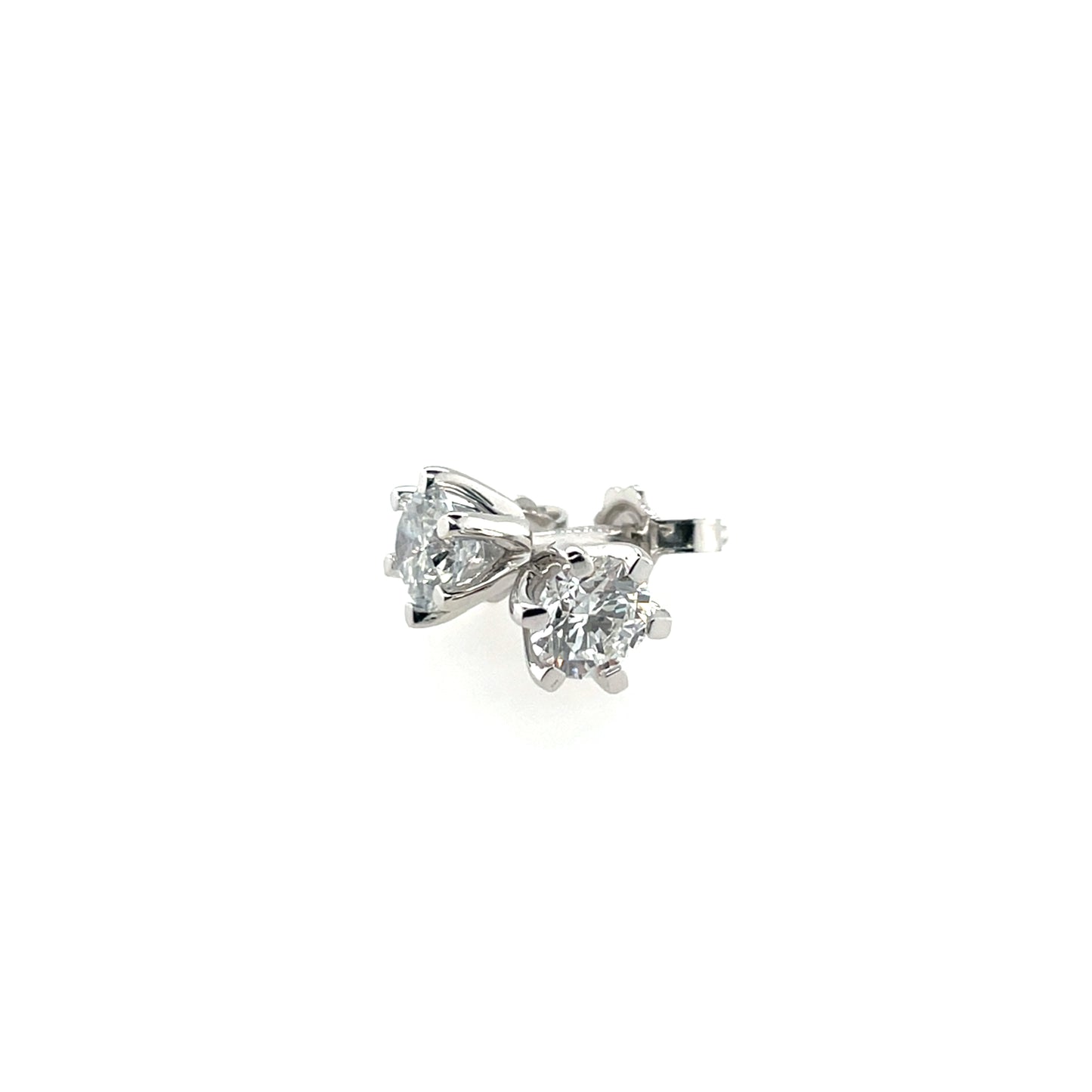 9ct White Gold Lab Grown 1.00ct Diamond Stud Earrings DE123