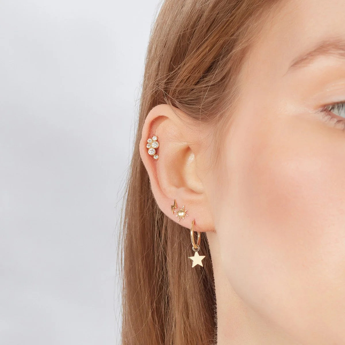9ct Gold Rubover Cluster Piercing Earring NG3405