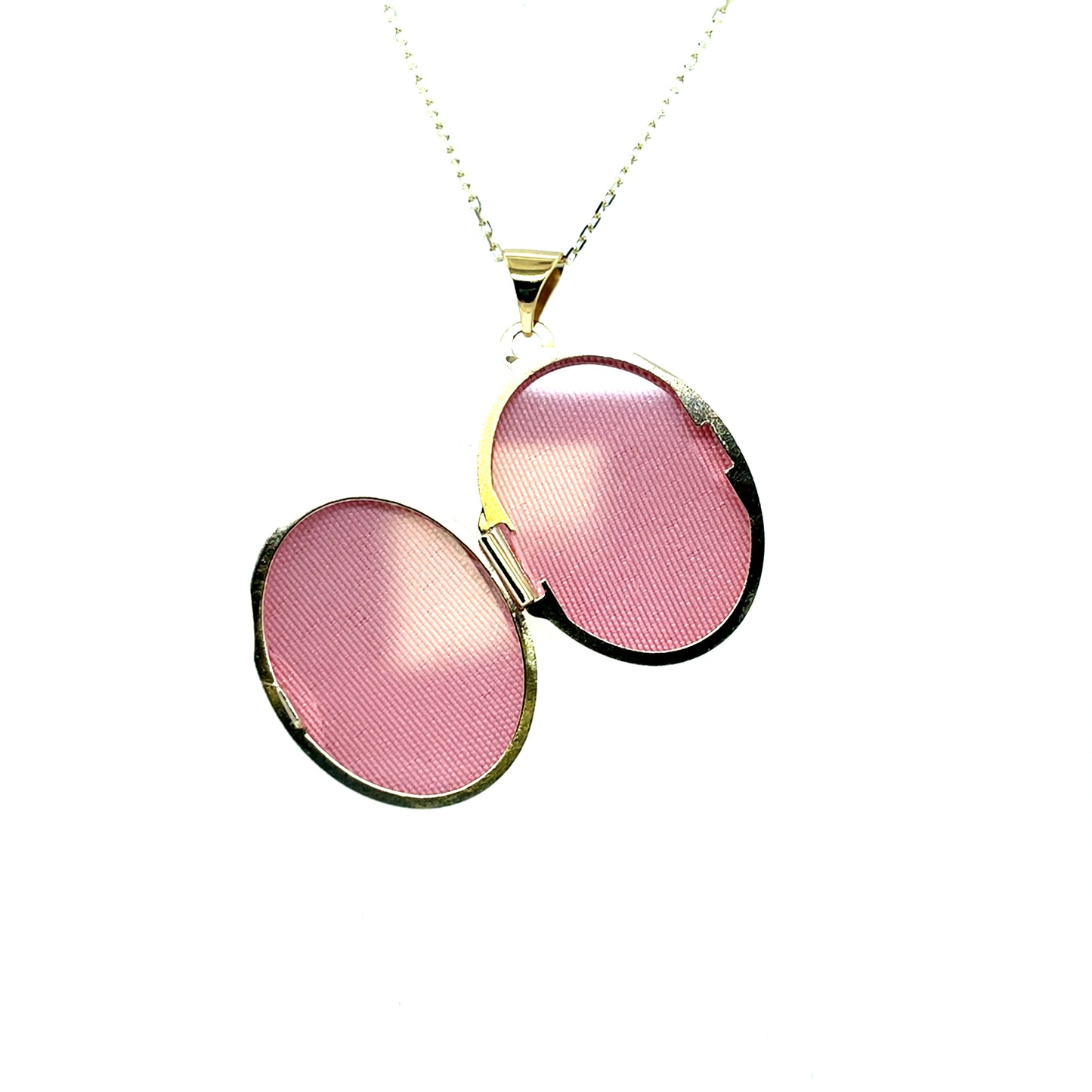 9ct Gold Engraved Oval Locket GL051