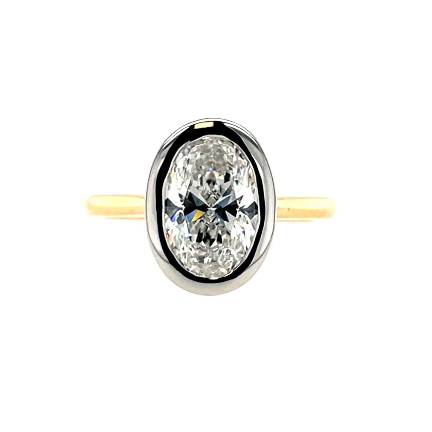 9ct Yellow Gold Lab Grown 2.00ct Oval Diamond Ring Z249