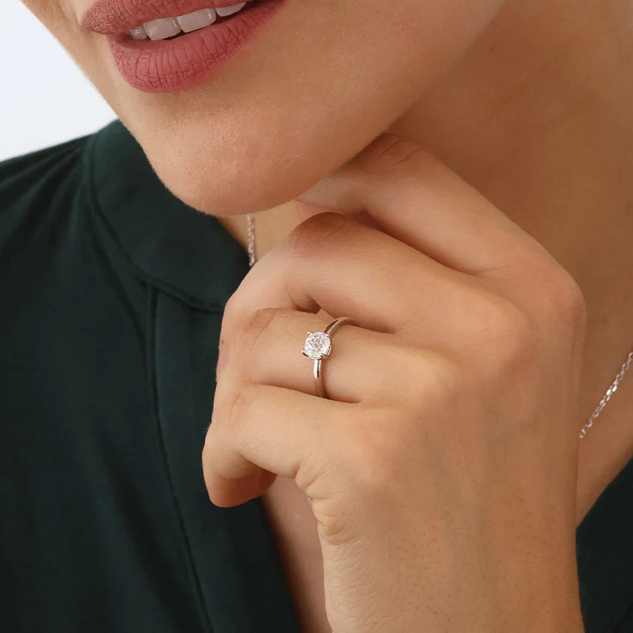 Silver 6mm Classic Soltaire Ring ST2540