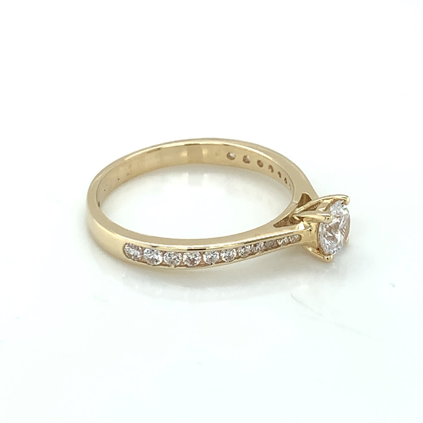 9ct Gold Classic CZ Solitaire Ring GRZ205