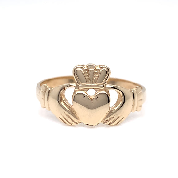 9ct Gold Ladies Claddagh Ring CR23