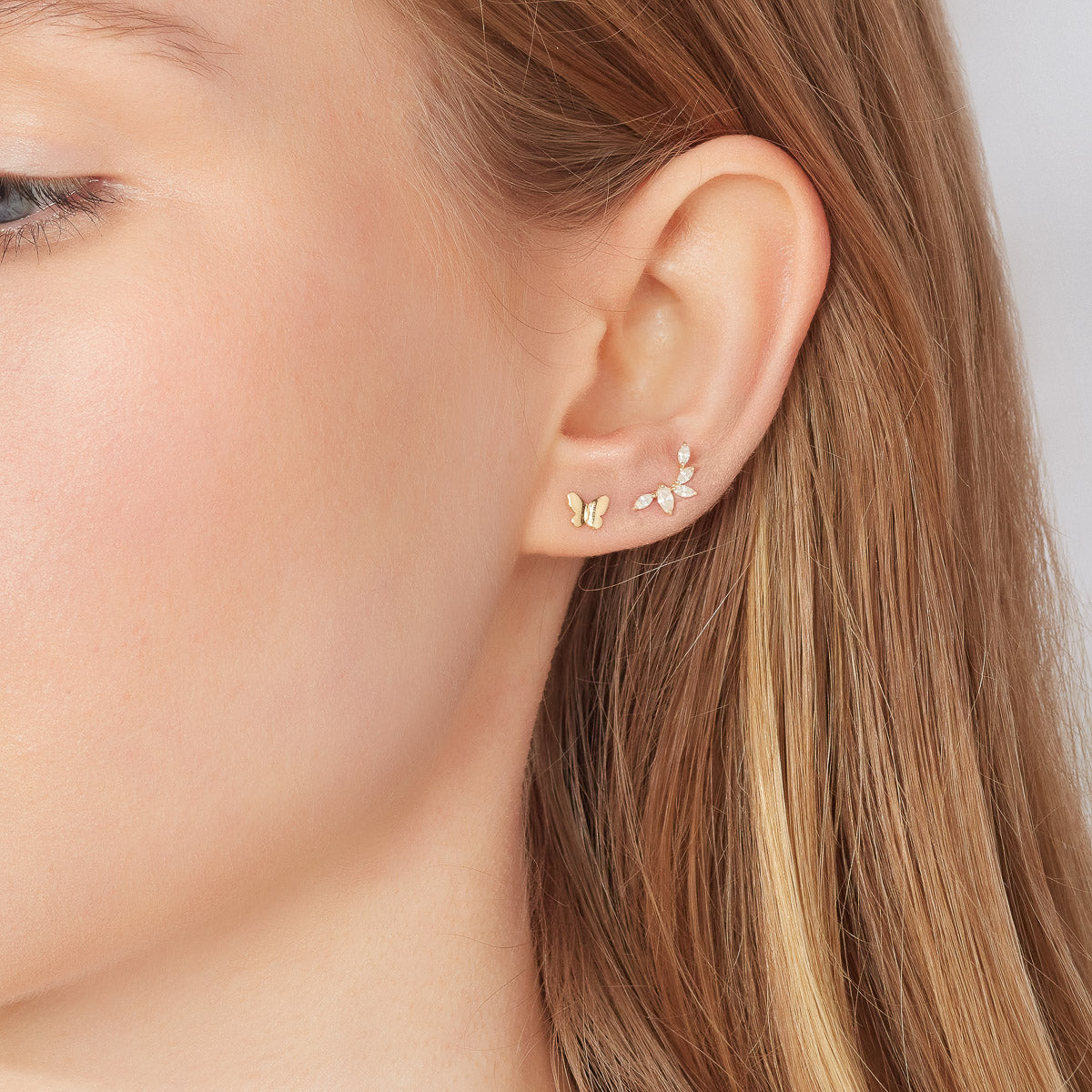9ct Gold Butterfly Stud Earrings GE998