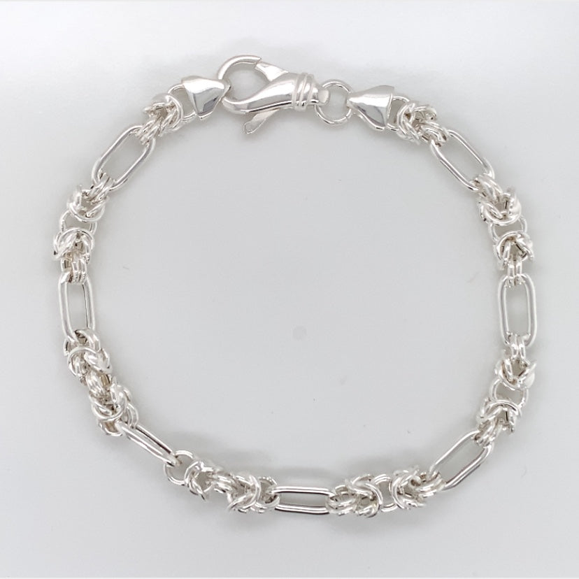Sterling Silver Oblong Knot Bracelet SLG090B