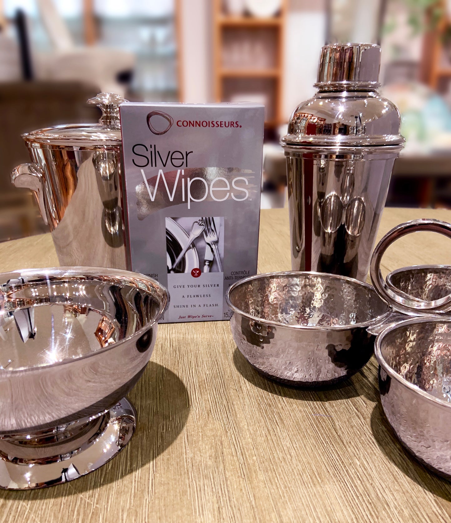 Connoisseurs Silver Wipes