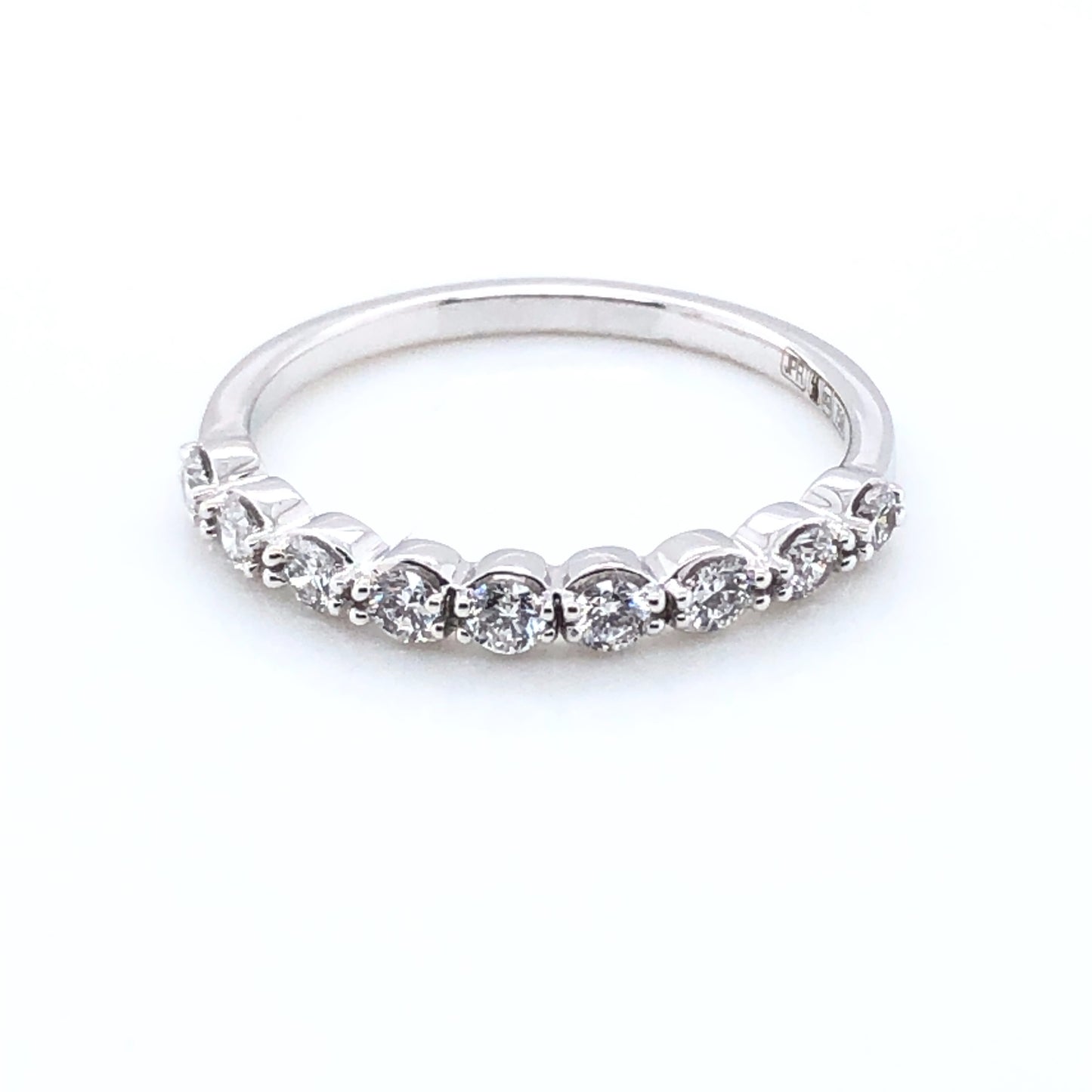 18ct White Gold Diamond Band X96