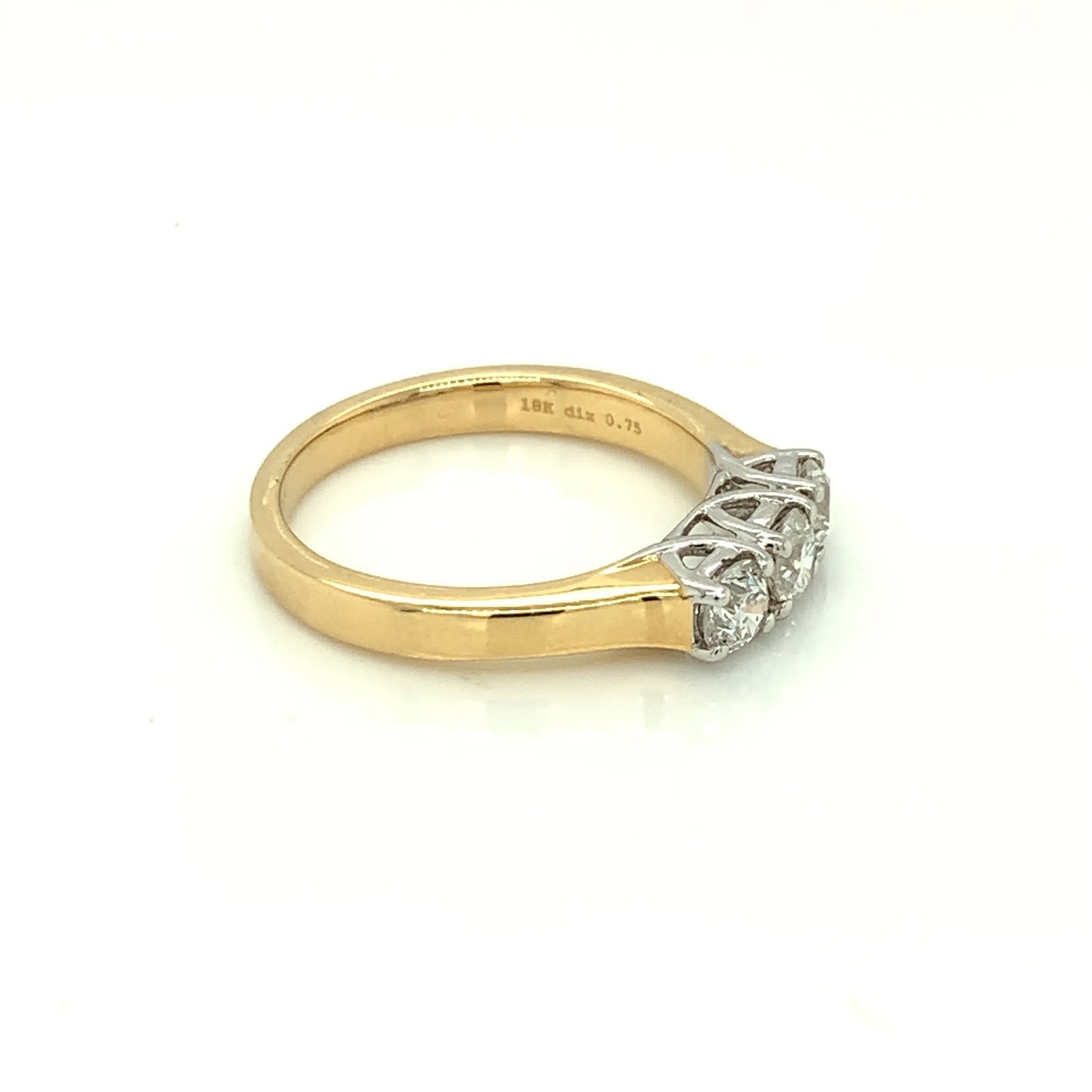 18ct Gold Diamond 0.75ct Trilogy Ring Z10/7