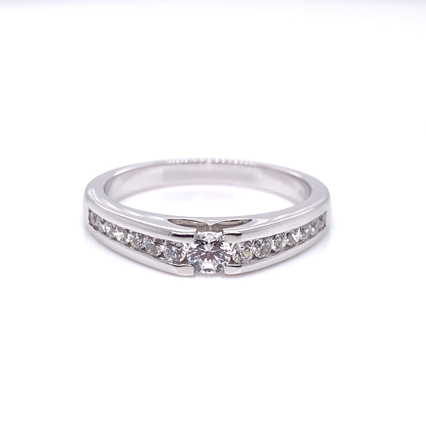 9ct White Gold Classic CZ Solitaire Ring WRZ034