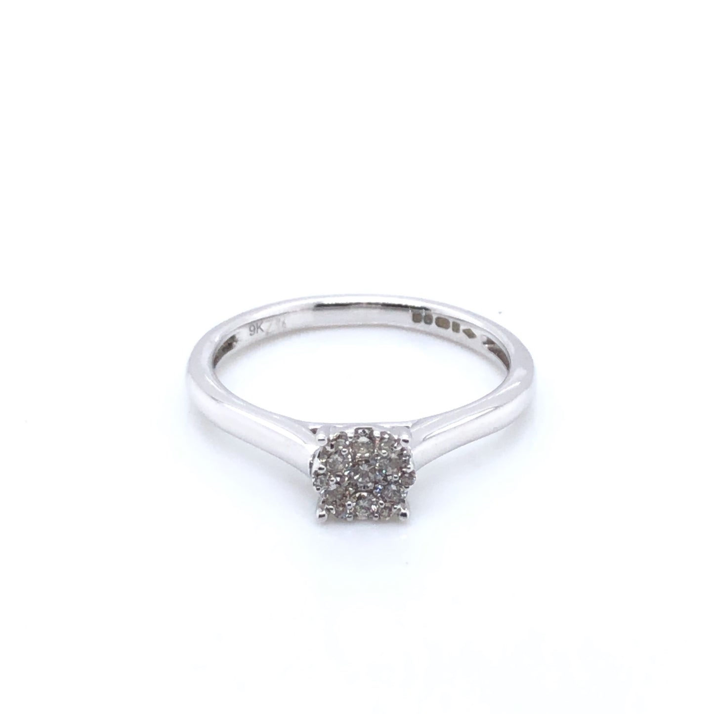 9ct White Gold Diamond Halo 0.20ct Engagement Ring Z096