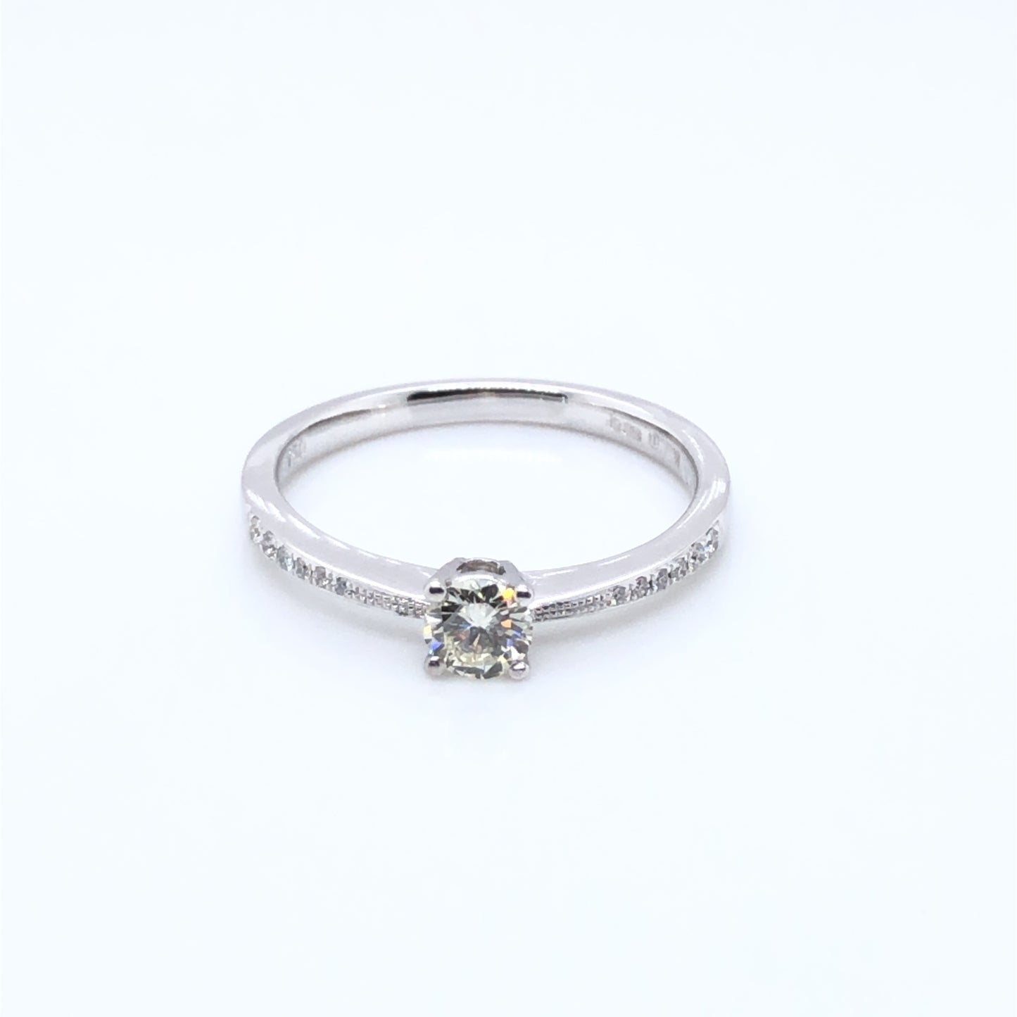 18ct White Gold Diamond 0.31ct Solitaire Ring with Pavé set shoulders