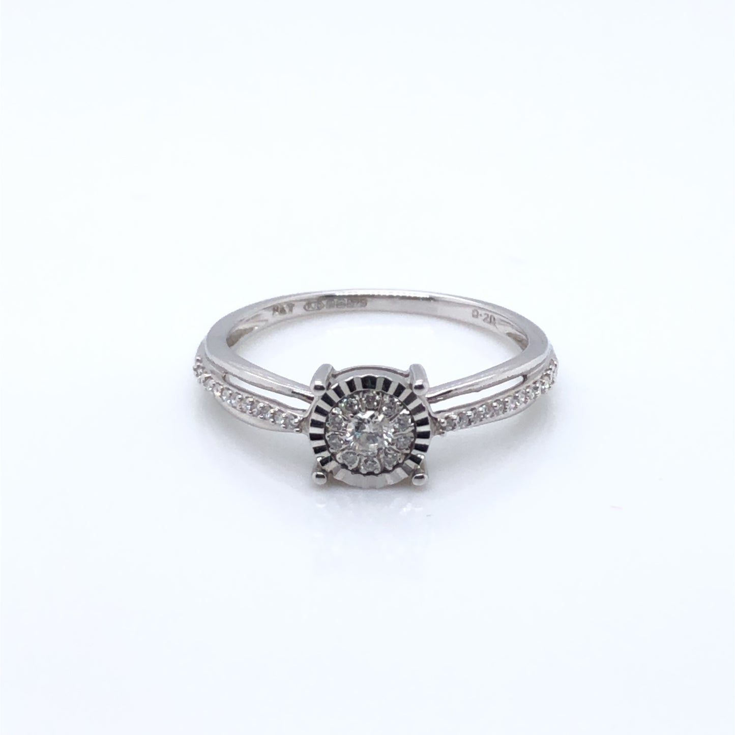 9ct White Gold Diamond Illusion Solitaire 0.21ct Engagement Ring