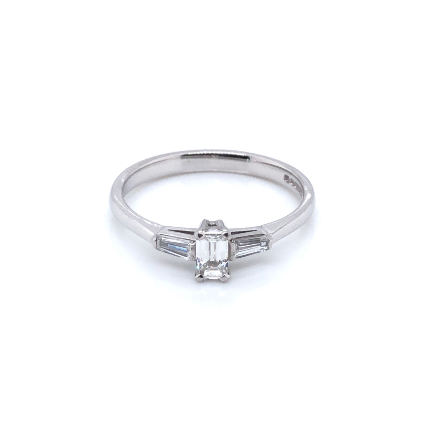 18ct White Gold Emerald & Baguette Diamond Trilogy 0.65ct Ring