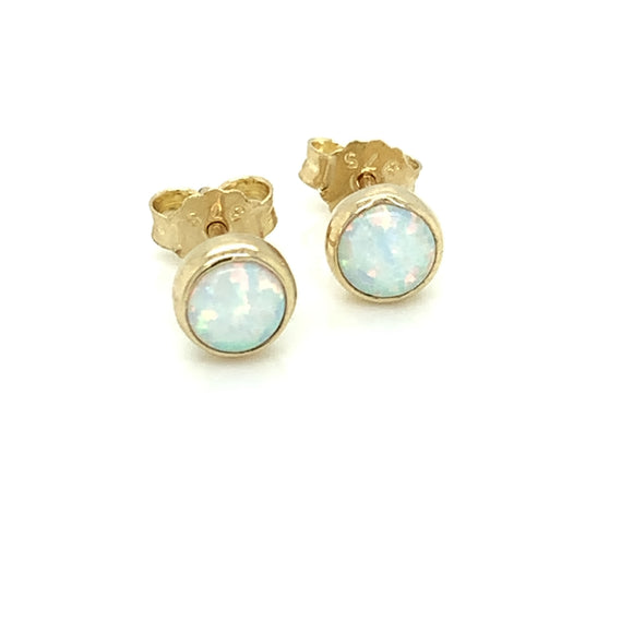 9ct Gold Created Opal 6mm Stud Earrings GEX145