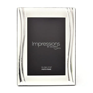 Silver Plated Wavy 4 x 6 inch Photo Frame 21-26446