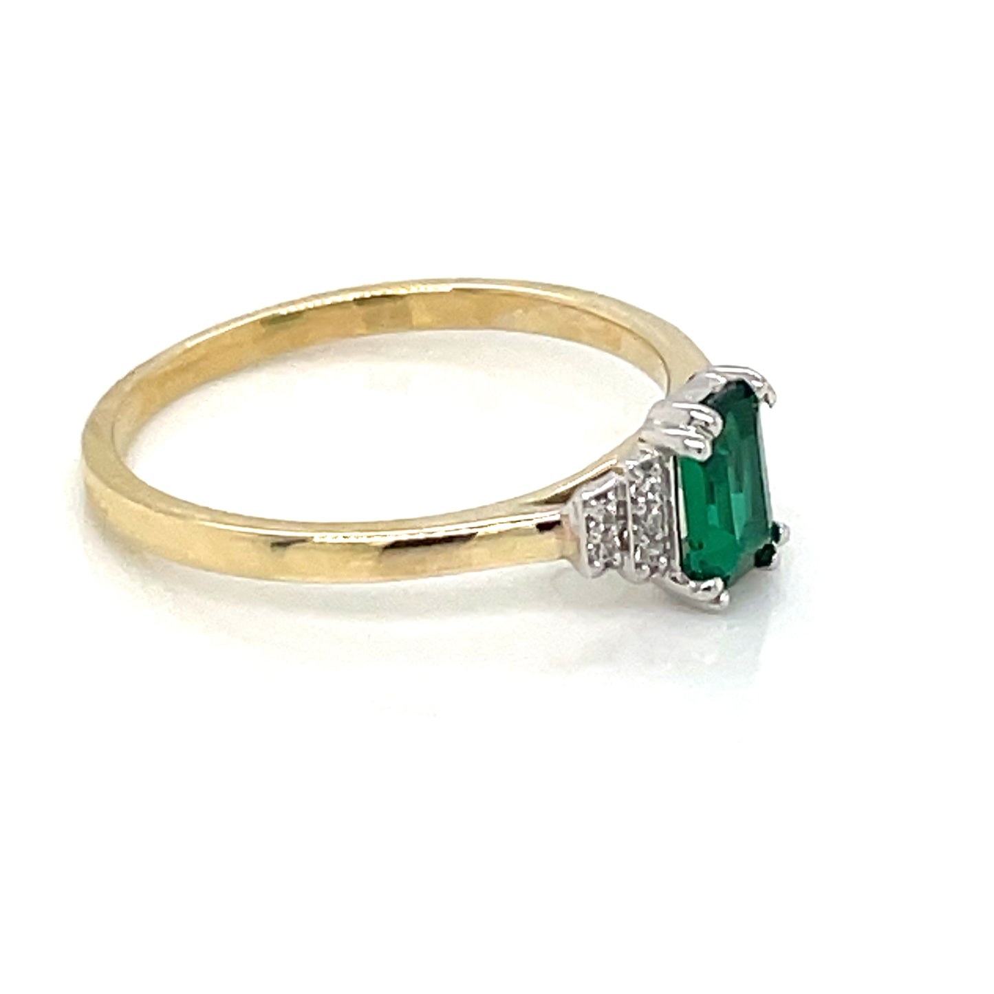 9ct Gold Emerald Green CZ Deco Style Ring GRE130