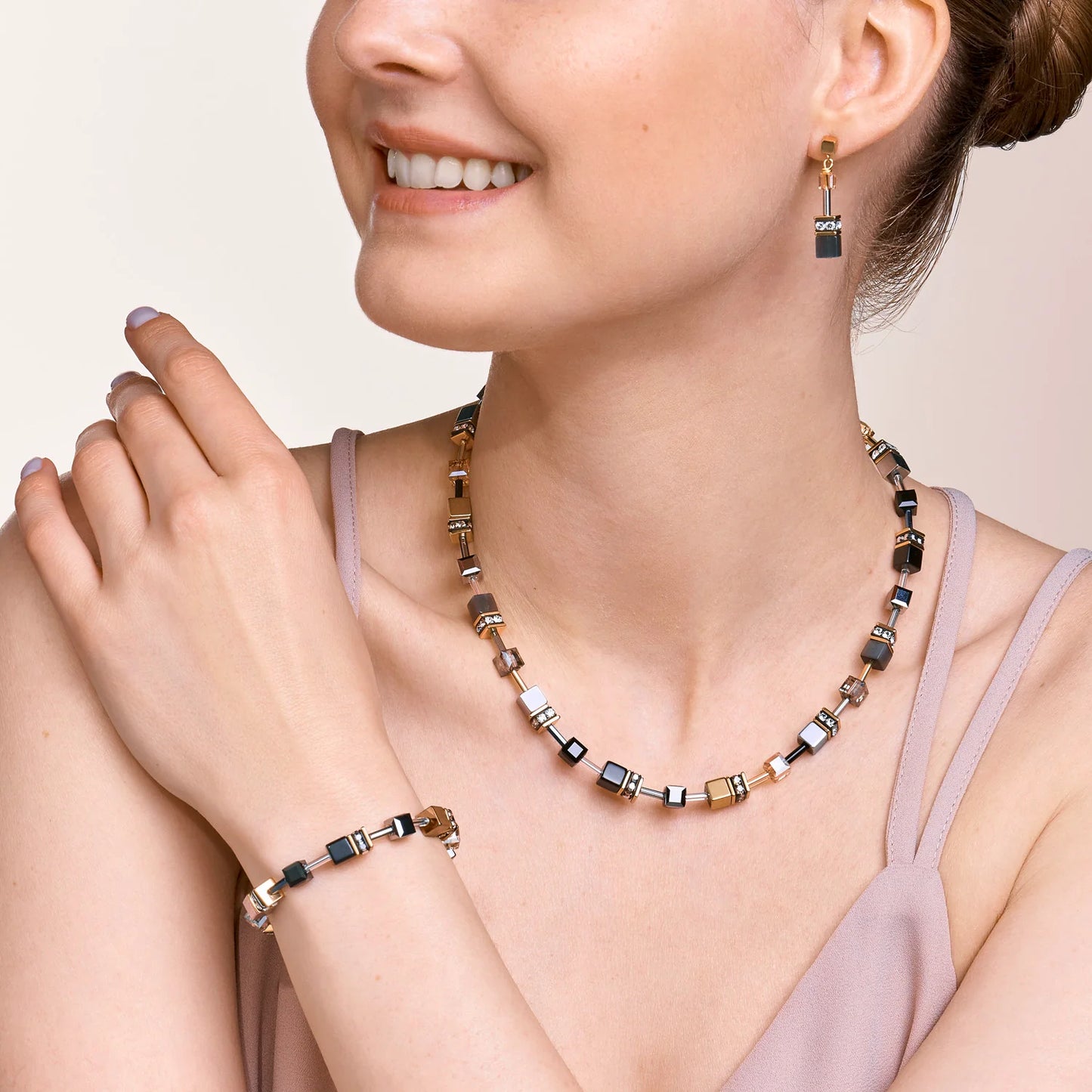 COEUR DE LION  GEOCUBE® Necklace grey-gold 2839101216