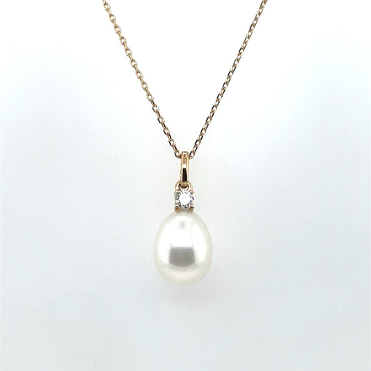9ct Gold Freshwater Pearl & Diamond Pendant GPX206