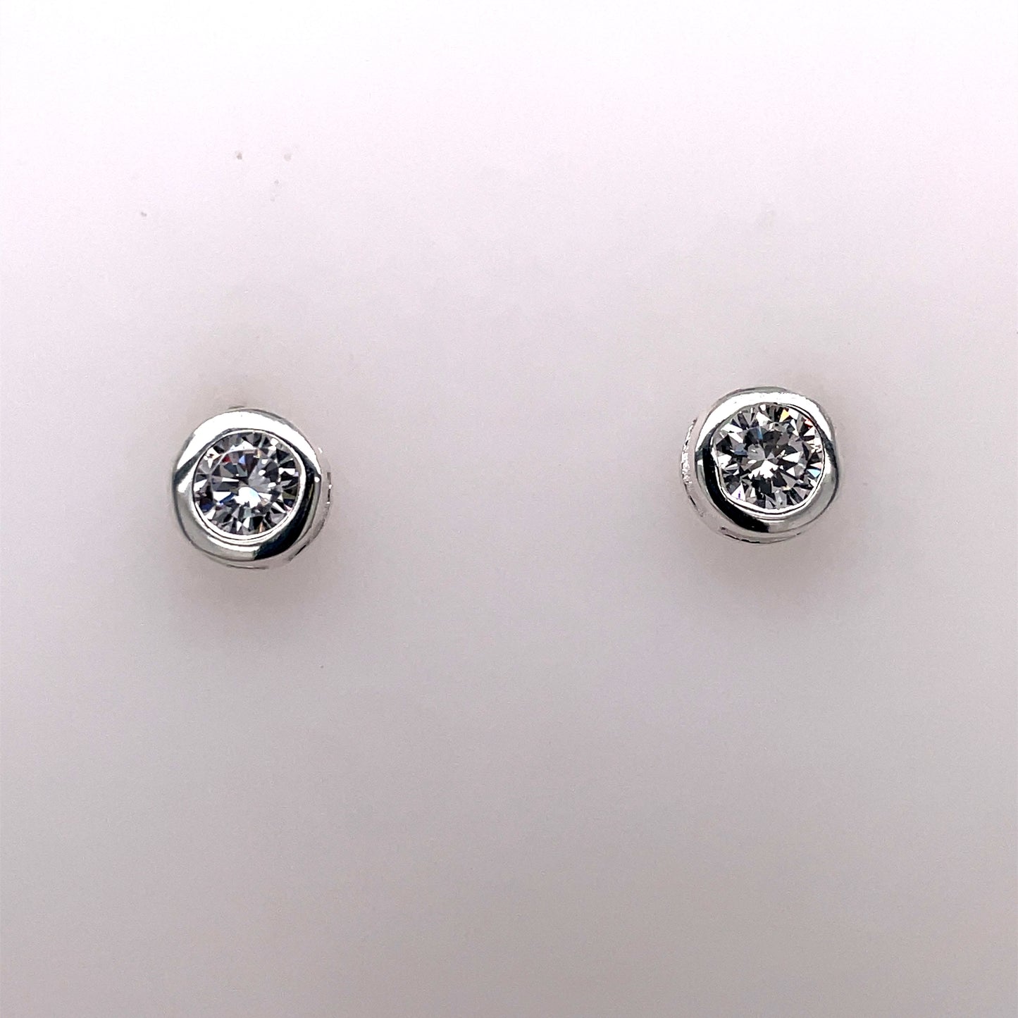 Silver 5mm CZ Rubover Stud Earrings 591