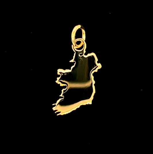 9ct Gold Island of Ireland Pendant GP811