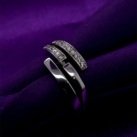 9ct White Gold  Diamond Crossover Band Ring DR009
