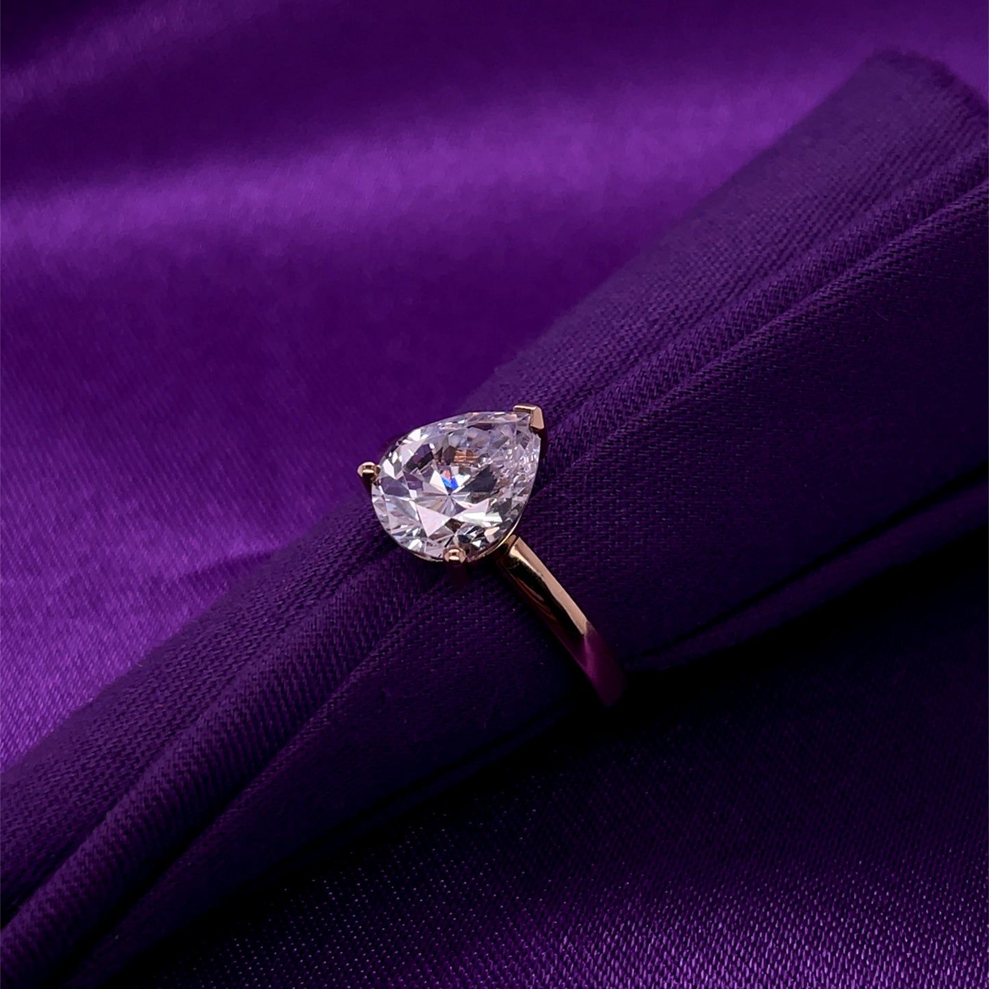 9ct Gold Teardrop CZ Solitaire Ring GRZ362