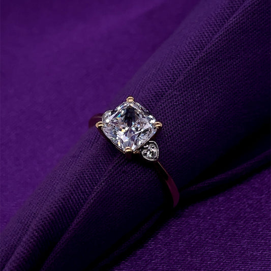 9ct Gold Cushion CZ Ring GRZ403