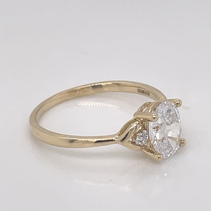 9ct Gold Classic Oval CZ Solitaire Ring GRZ349