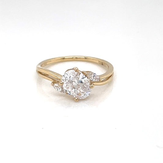 9ct Gold CZ Oval & Marquise Offset Ring GRZ335