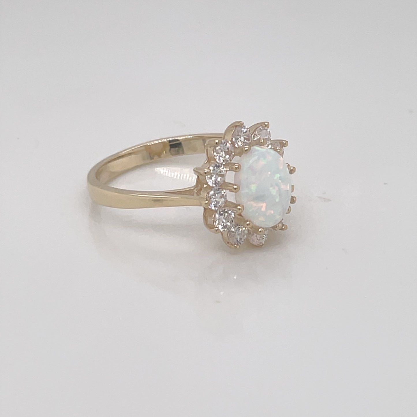 9ct Gold Synthetic Opal & CZ Cluster Ring GRL69