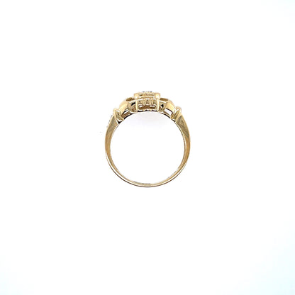 9ct Gold Cubic Zirconia Claddagh Ring GR509