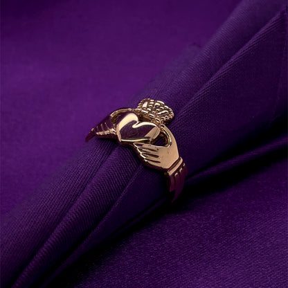 9ct Gold Men's XHY Claddagh Ring CR30