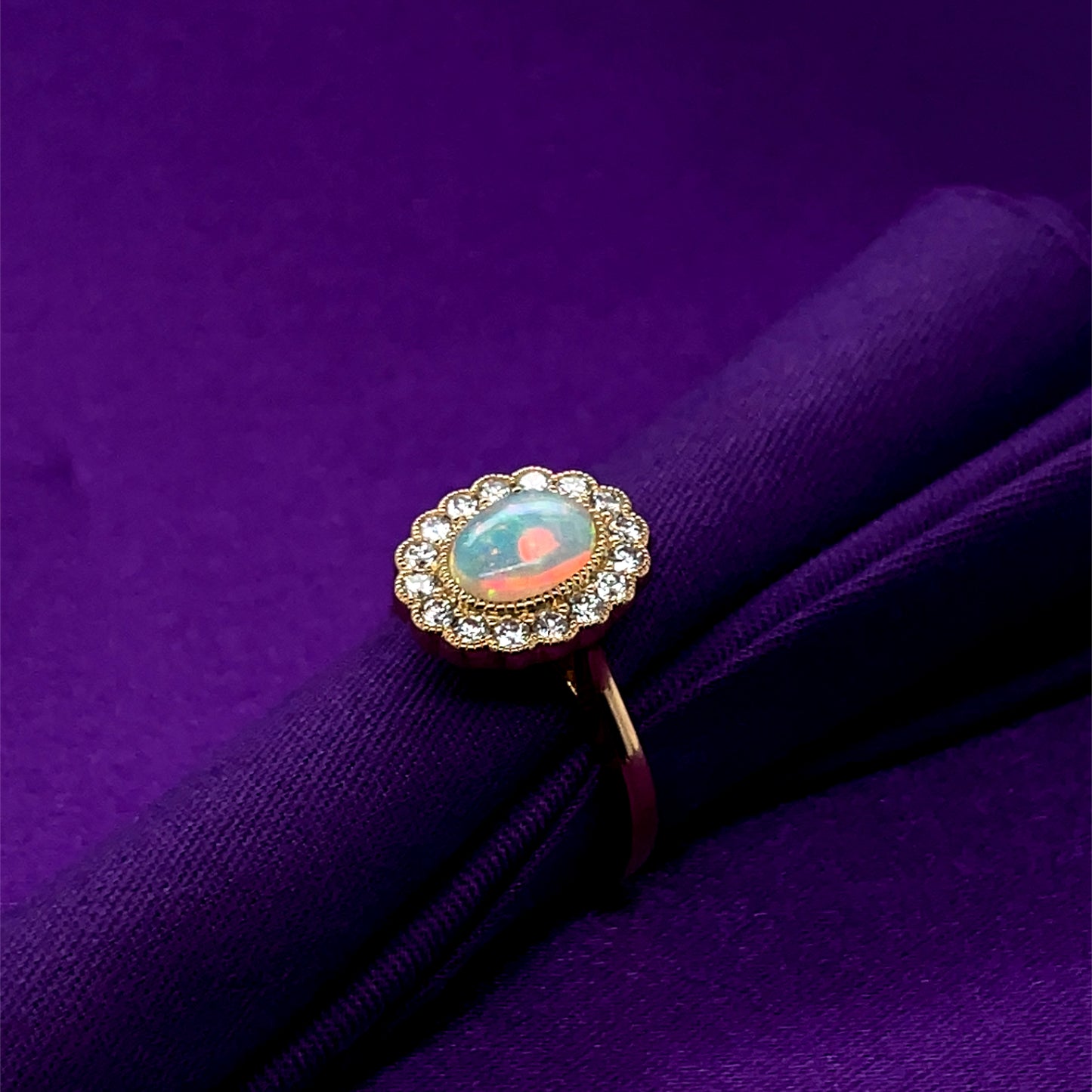 18ct Gold Real Opal & Diamond Cluster Ring GRL78