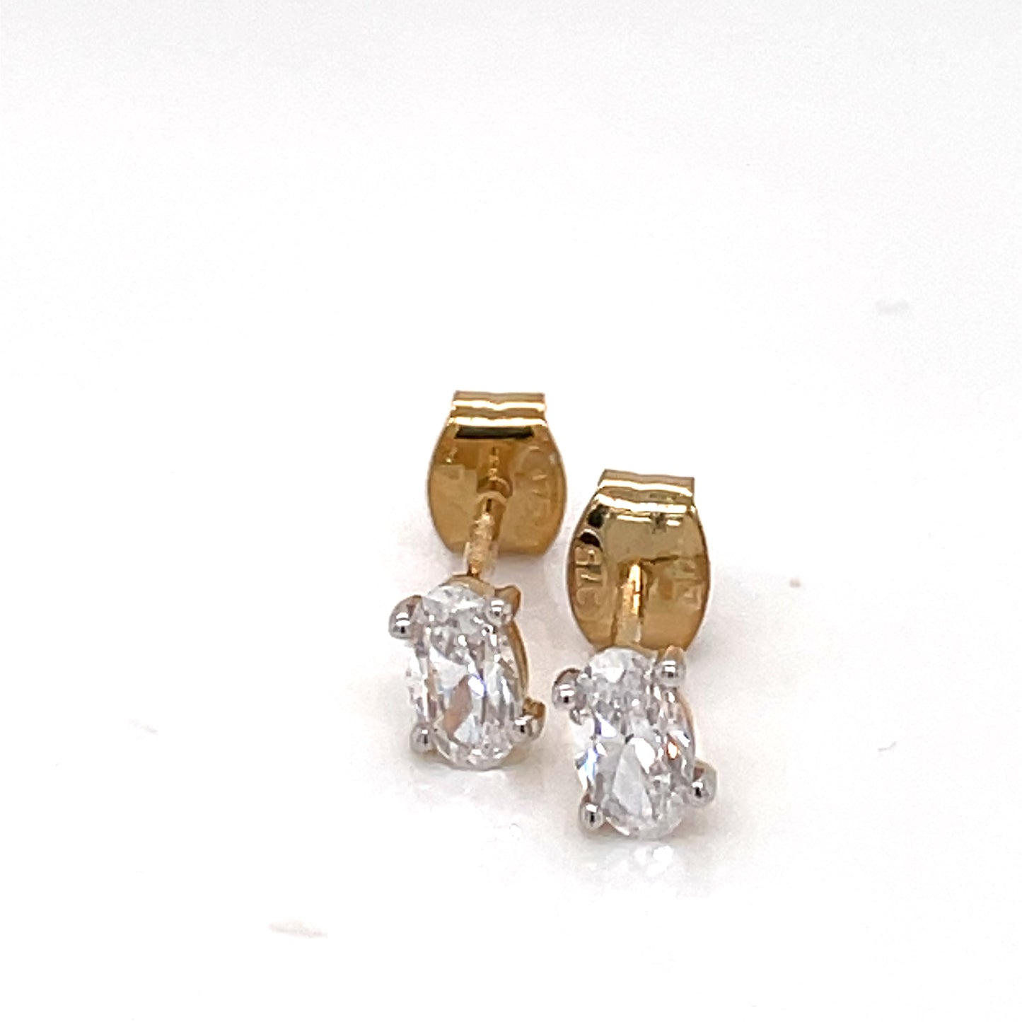 9ct Gold Oval CZ Stud Earrings GEZ707