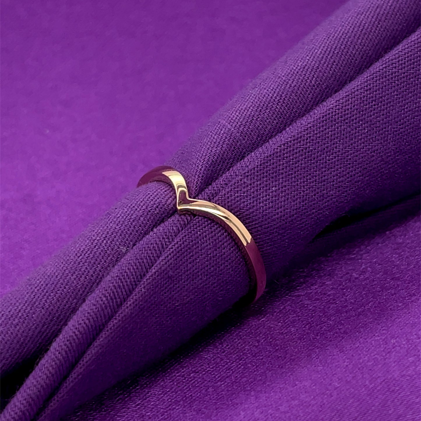 9ct Gold Wishbone Ring GR469