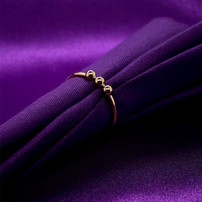 9ct Gold Three Bead Ring GR459