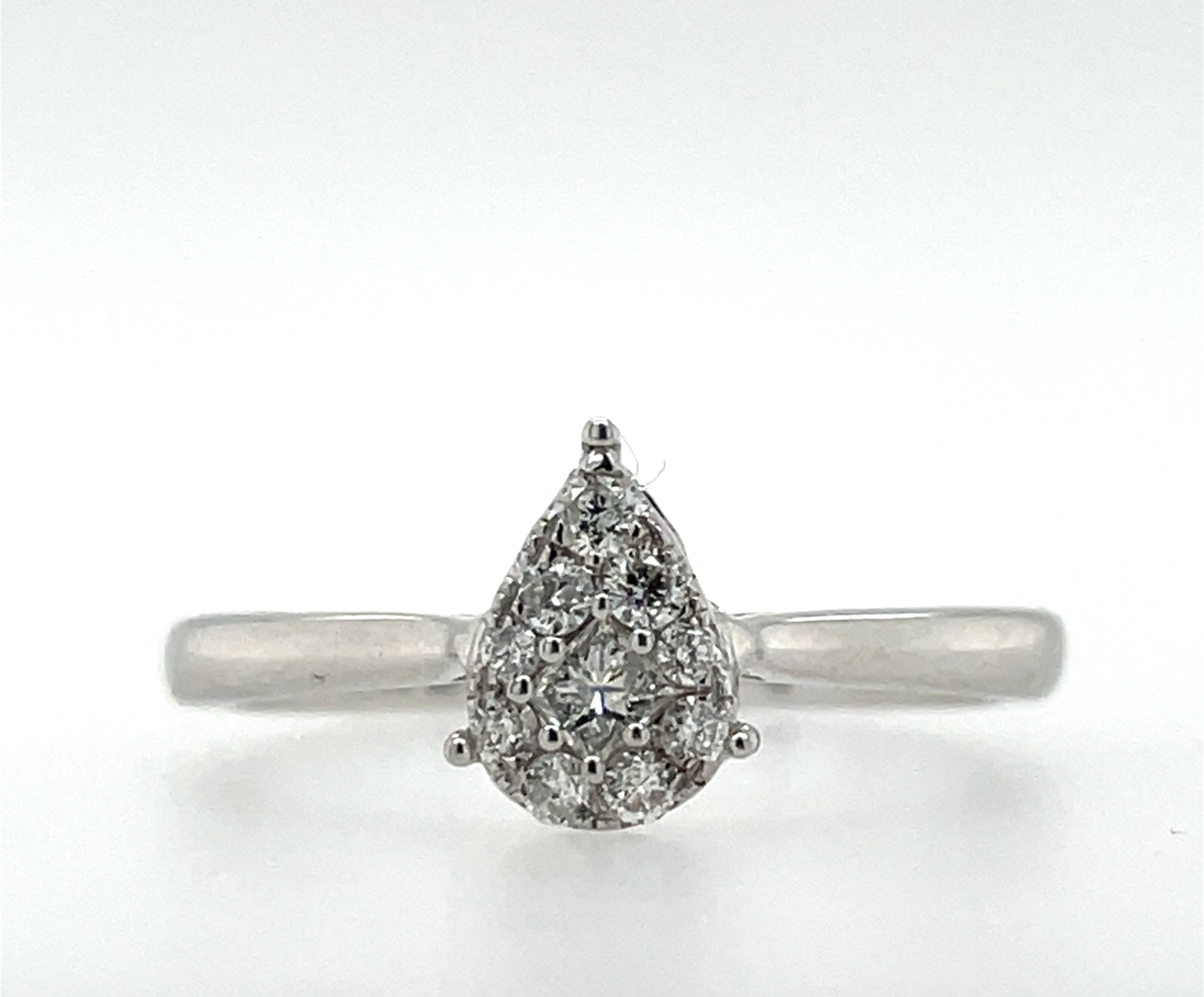 9ct White Gold Diamond 0.22ct Teardrop Ring DR062