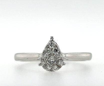 9ct White Gold Diamond 0.22ct Teardrop Ring DR062