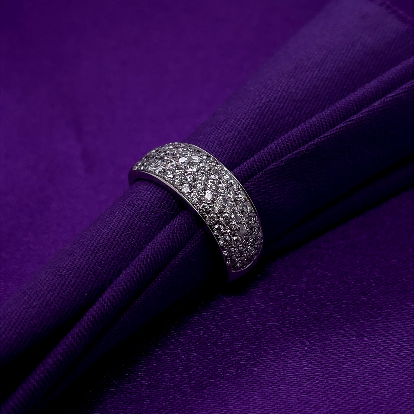 18ct White Gold Diamond Five Row Ring ER008