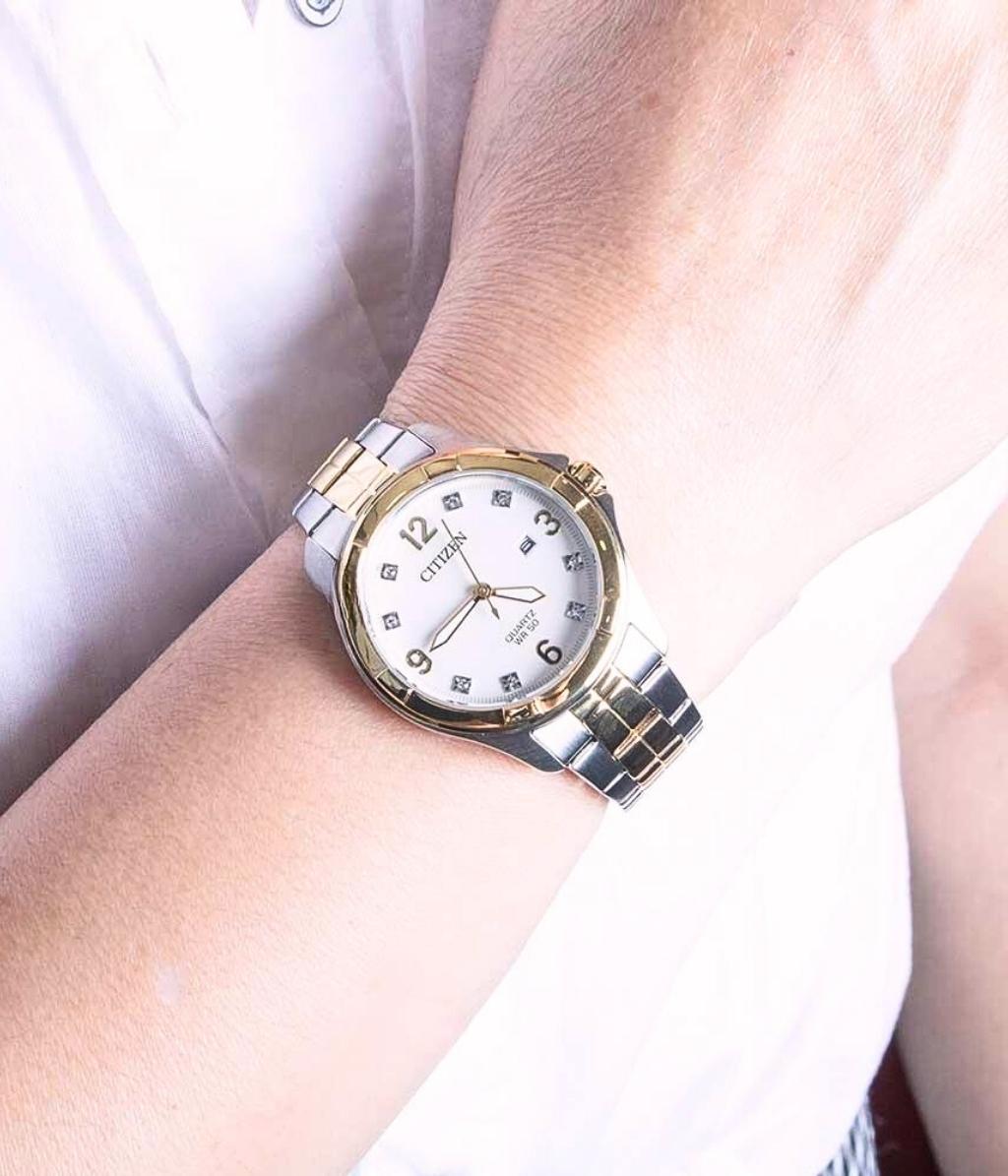 Citizen Women's Quartz Crystal Bracelet Watch EU6084-57A