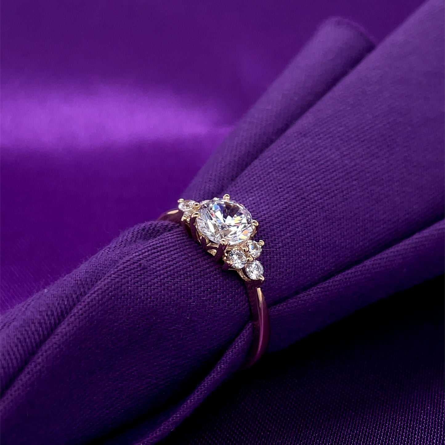 9ct Gold CZ Solitaire Ring GRZ384