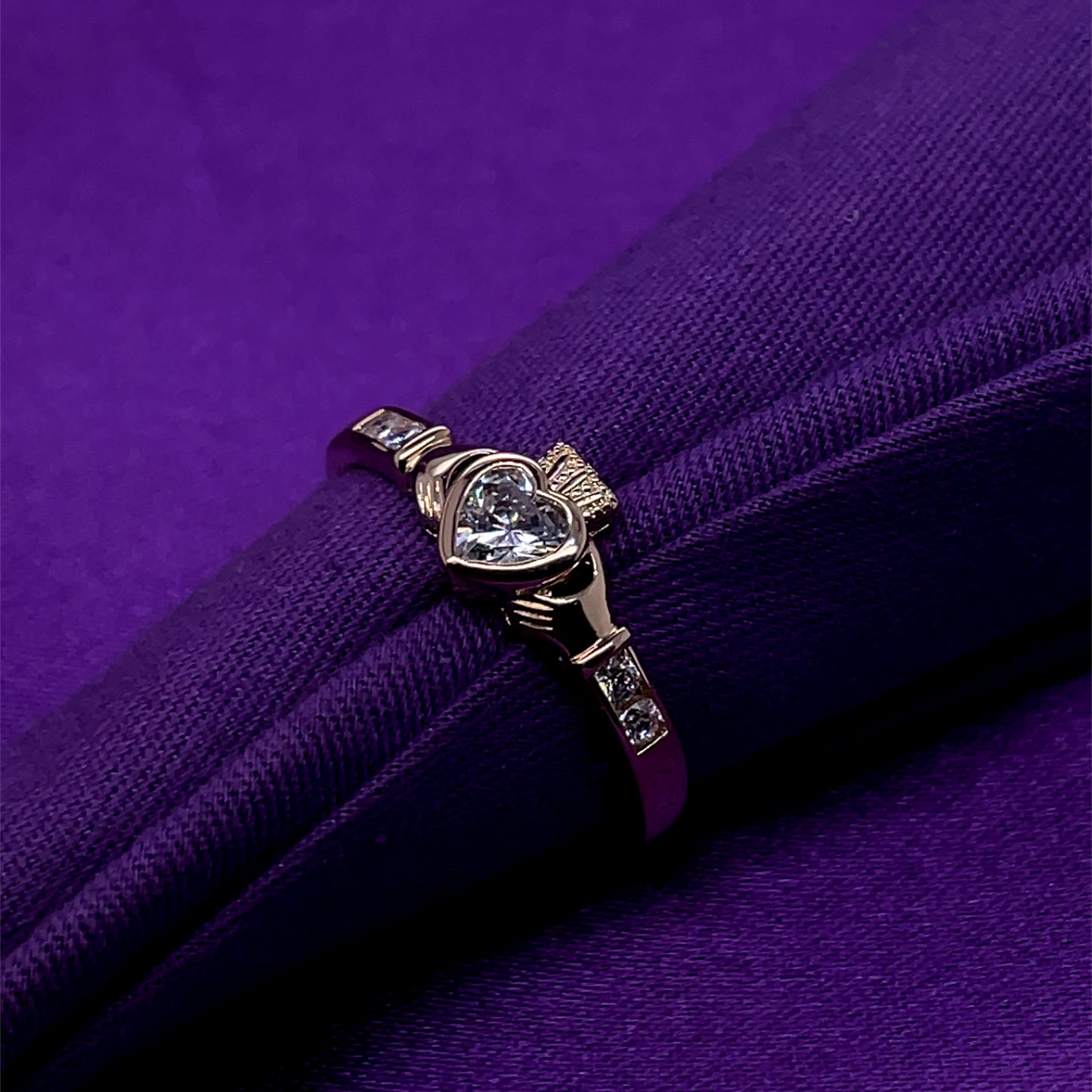18ct Gold-plated CZ Claddagh Ring GF6667CZ