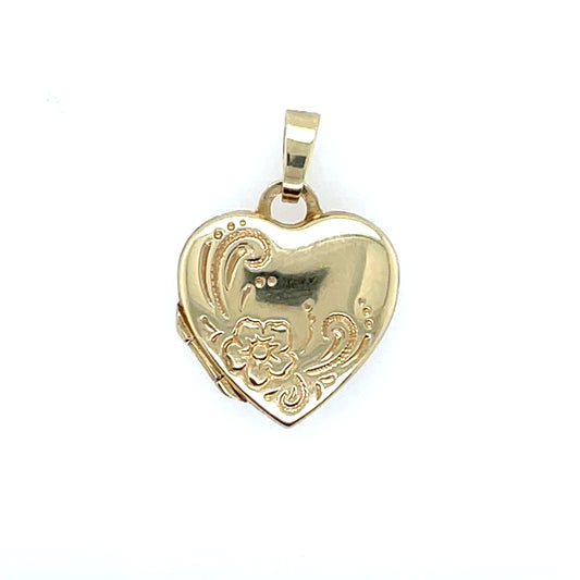 9ct Gold Engraved Heart Locket GL045 D