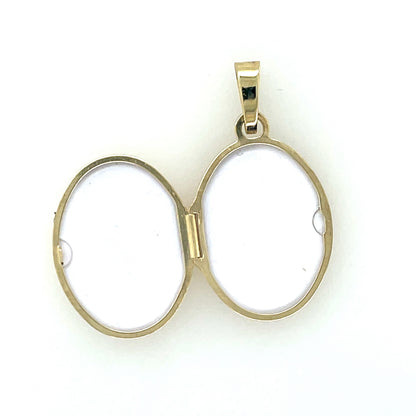 9ct Gold Oval Locket Engraved GL053