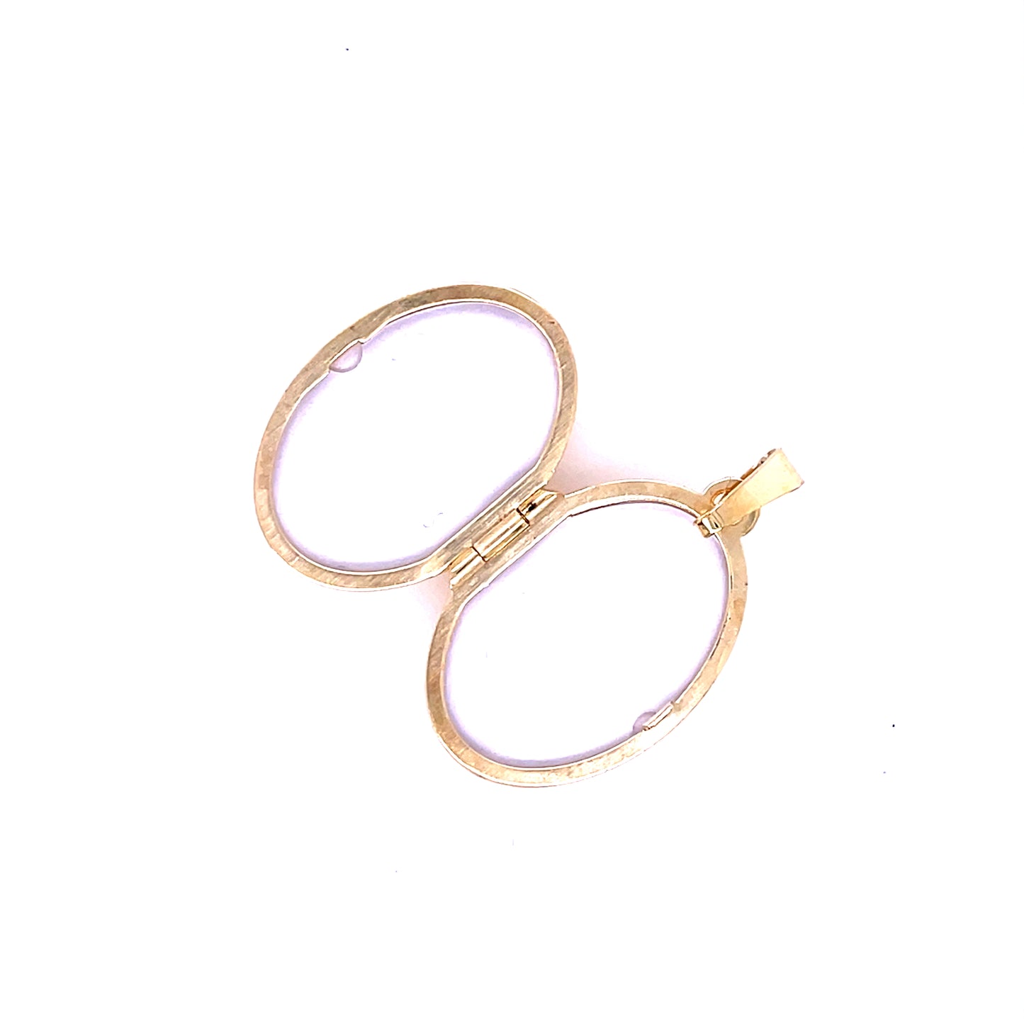 9ct Gold Oval Locket Floral Corner GL050